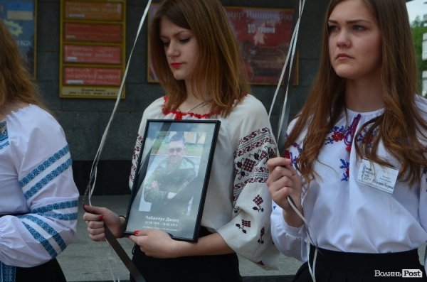 У Луцьку привітали матерів, чиї сини загинули в АТО