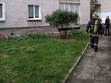 На Кравчука у Луцьку – пожежа у багатоповерхівці. ВІДЕО