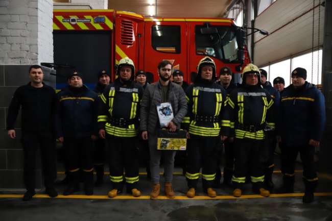 Врятував сусіда з пожежі: нагородили мужнього лучанина