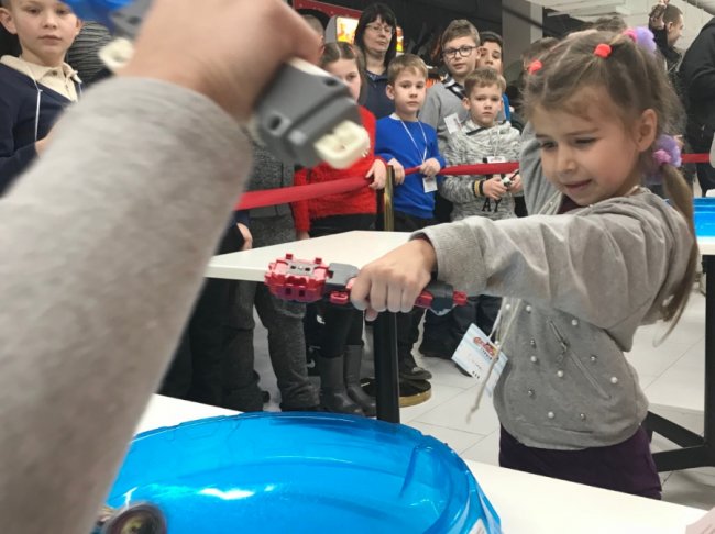 У «Промені» визначили переможців турніру «BayBlade»*