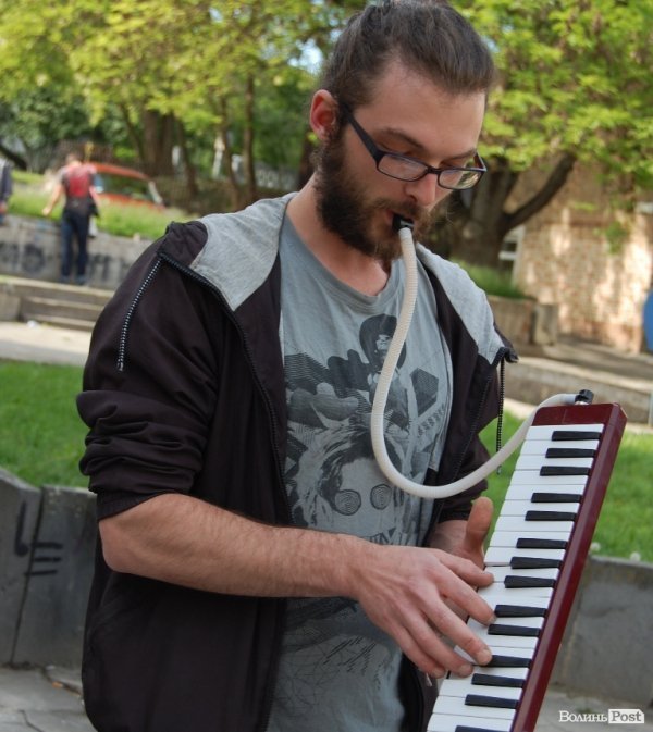 Неформальні екскурсії, музичні вулиці, історія просто неба: Луцьк заманює туристів