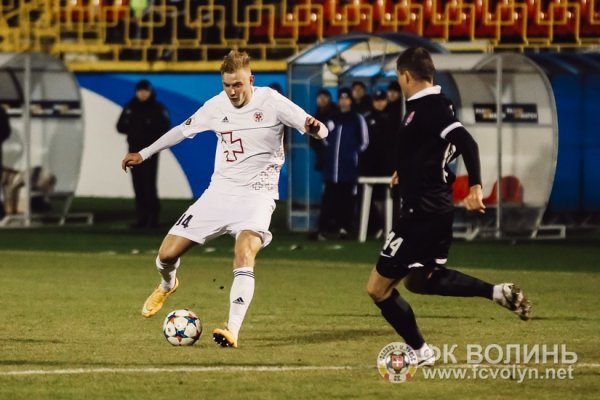 Найяскравіші моменти матчу «Волинь»-«Зоря» у Луцьку. ФОТО