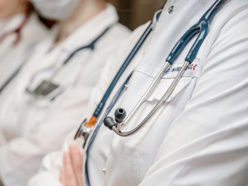 У місті на Волині безкоштовно перевірятимуть на гепатит, ВІЛ, визначатимуть рівень цукру і холестерину 