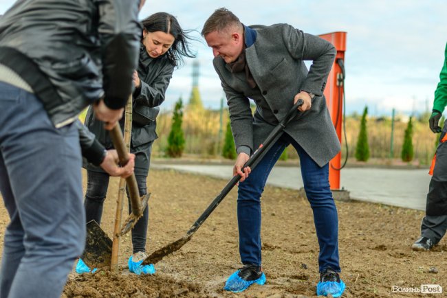 Яскраво, весело і смачно: на «Юпітері» відсвяткували День доброго сусіда. ФОТОРЕПОРТАЖ*