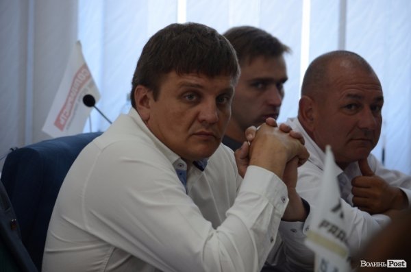 Сесія міської ради. ФОТОРЕПОРТАЖ