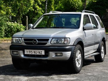 Для 14 ОМБр придбали позашляховик. ФОТО