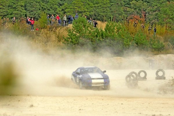 Автомотофестиваль під Луцьком: день перший. ФОТО. ВІДЕО