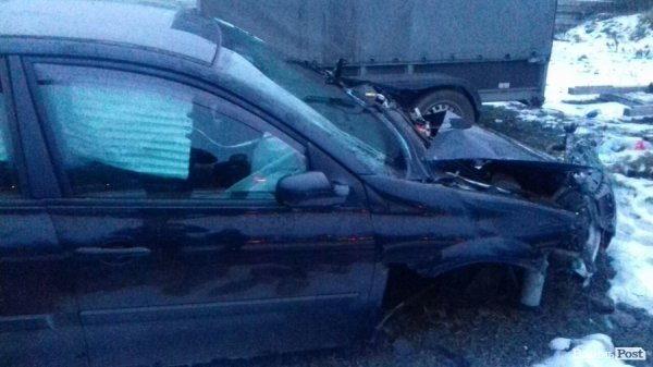 Замість ремонту – розбите авто. Поліція з'ясовує обставини. ФОТО
