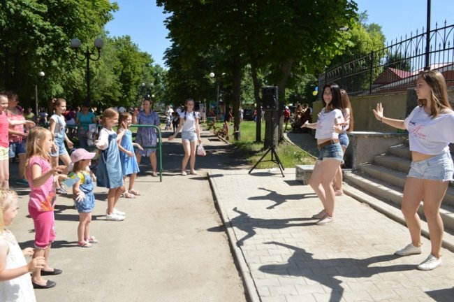 Як у Ковелі влаштували свято для дітей. ФОТО