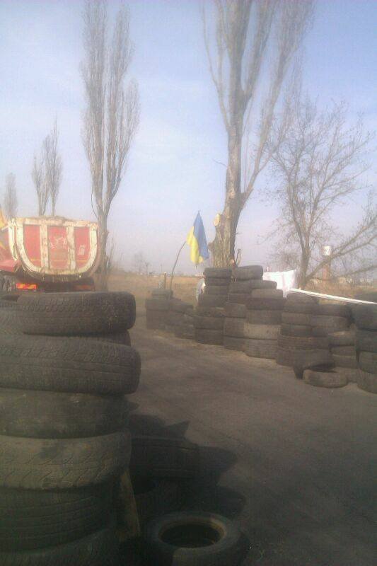 Оприлюднили фото, як із Ковеля вивозять «екологічну бомбу»