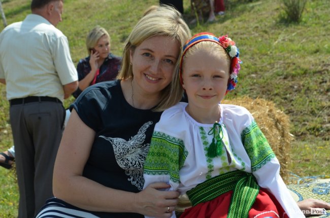 Новий майданчик і перше велике гуляння: в Оздові біля Луцька відсвяткували День села. ФОТО