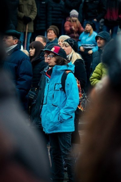 Як у Луцьку «Беркут» ставав на коліна. ФОТО