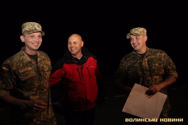 Як на Волині зустрічали звільнених з полону бійців. ФОТО. ВІДЕО
