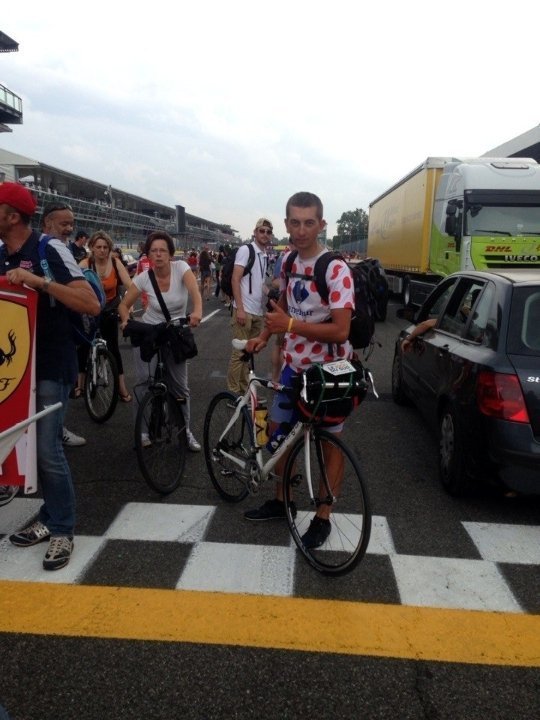 Волинянин у Франції здолав на велосипеді 1000 км менше як за три доби 