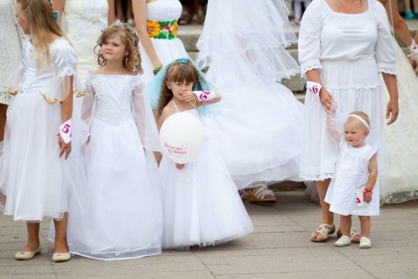 Переможці Параду наречених в Луцьку. ФОТО