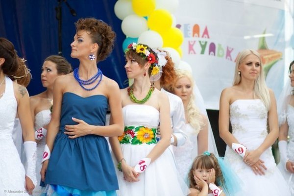 Переможці Параду наречених в Луцьку. ФОТО