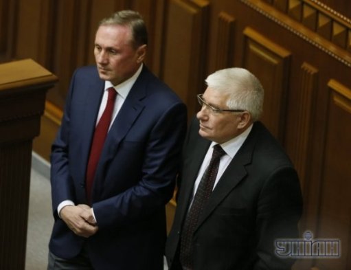 Верховна Рада 3 грудня: злий Азаров і безсила опозиція. ФОТО