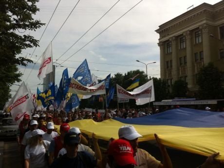 «Вставай, Україно!» в Донецьку. ФОТО. ВІДЕО