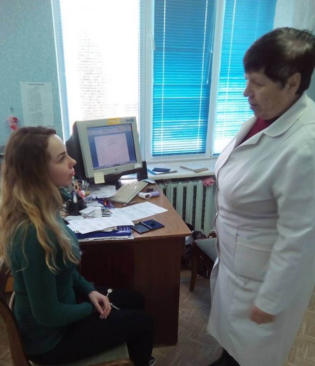 Колектив луцької школи вакцинували проти кору, побічних реакцій не виявили. ФОТО