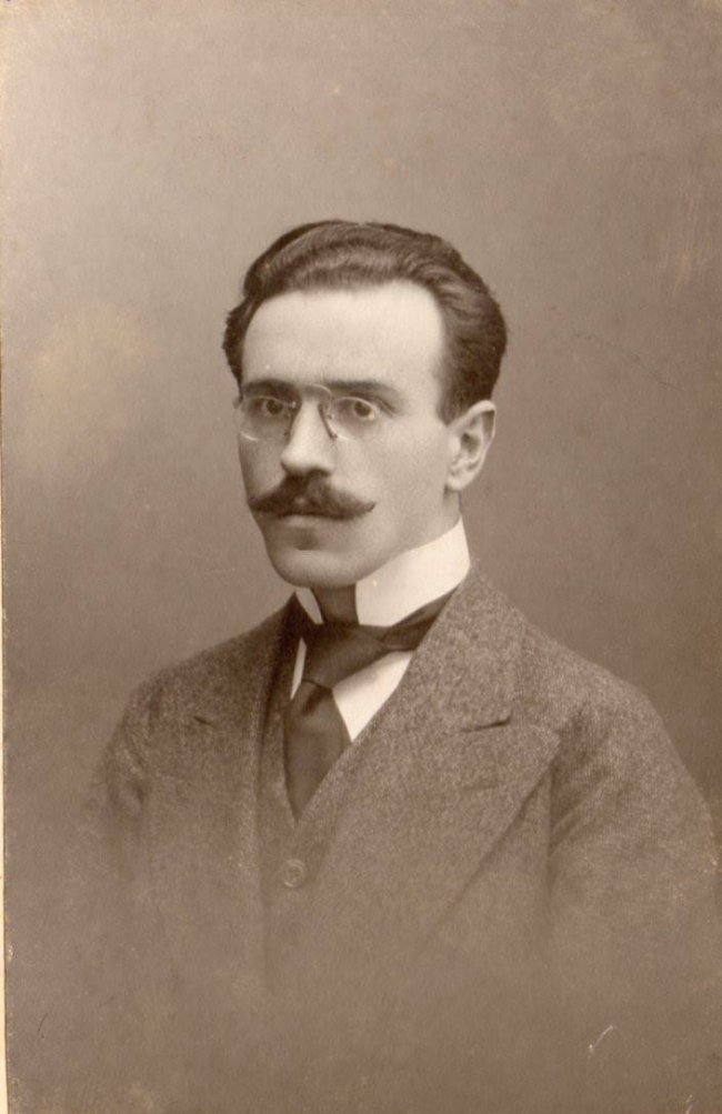 Тадеуш Парис в студентські роки