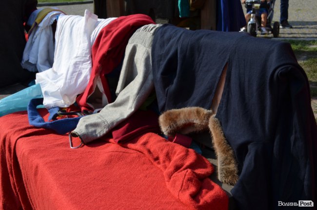 Середньовічна костюмерна: як у Луцьку жінок «перетворювали» на шляхетних міщанок