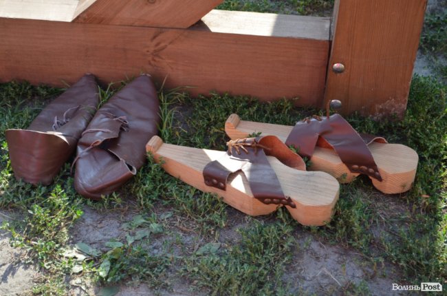 Середньовічна костюмерна: як у Луцьку жінок «перетворювали» на шляхетних міщанок