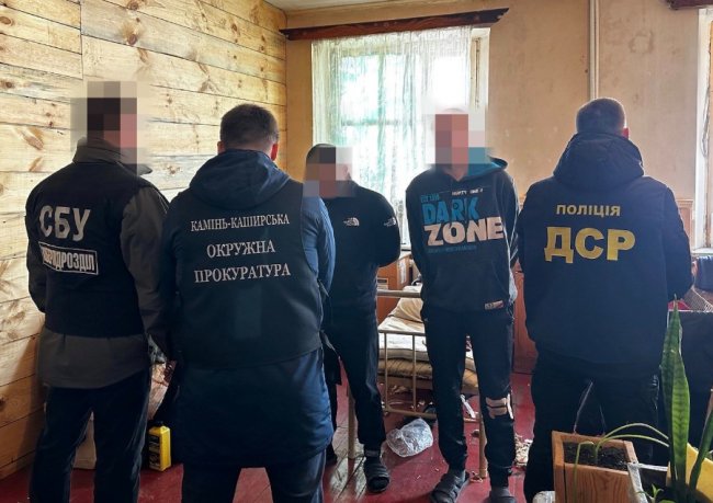 На Волині засуджені видурювали гроші у рідних полонених військовослужбовців