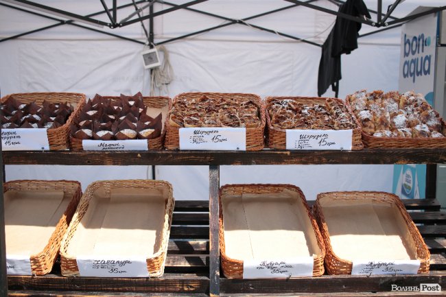 Від і до: чим і за скільки поласувати на «Бандерштаті». ФОТО