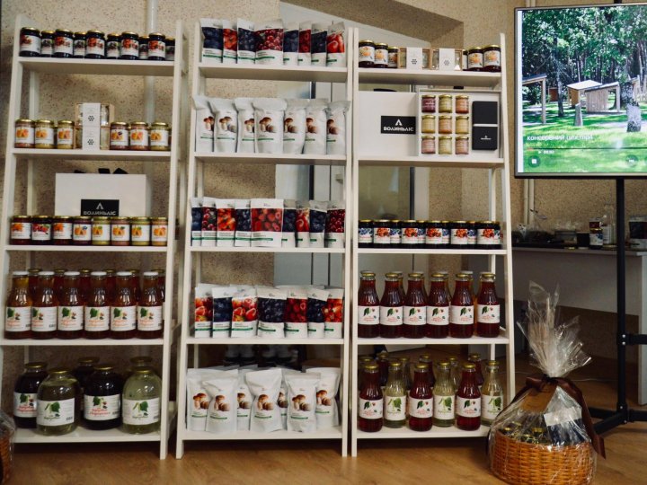 Варення, гриби, мед, соки: продукцію з волинських лісів представили на масштабному форумі