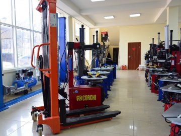 Обладнання для СТО: базова техніка для роботи*