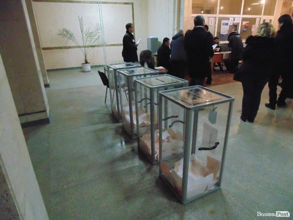Вибори у Луцьку. ФОТО