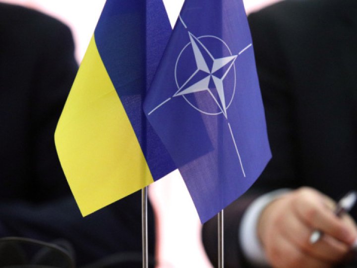 На саміті НАТО союзники зобов'язалися надати Україні €140 мільярдів військової допомоги на два роки