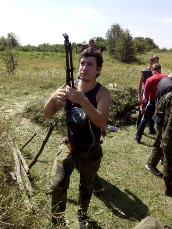 «Пригоди» волинських активістів на полігоні. ФОТО