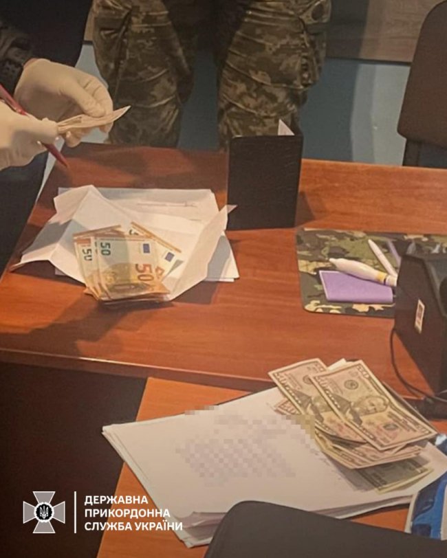 На Волині затримали чоловіка, який намагався підкупити прикордонника