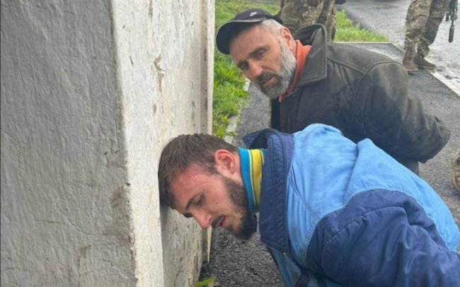 Батька та сина, які розстріляли поліцейських, затримали на Одещині