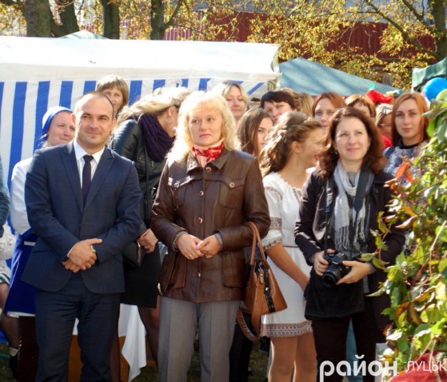 «Бурштинова осінь»: страви, мода і музика