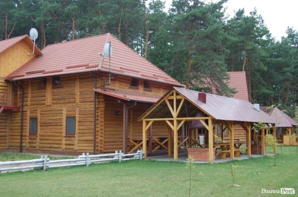 Як відпочивають в університетському таборі на Світязі. ФОТО