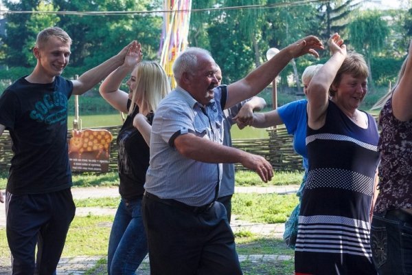 Як лучани День кума святкували. ФОТО
