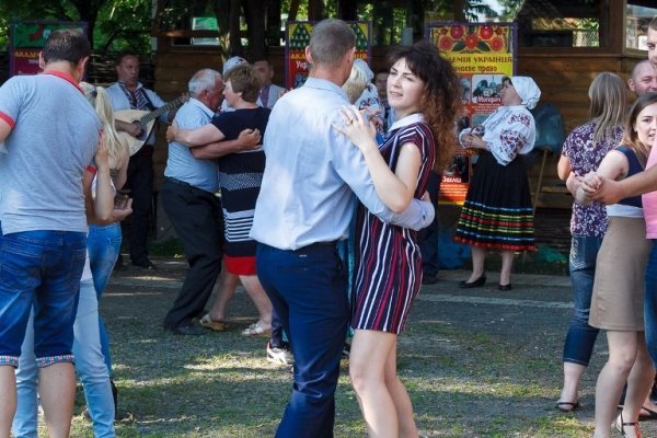 Як лучани День кума святкували. ФОТО