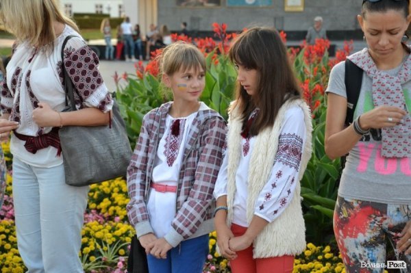 У центрі Луцька молилися за Україну.ФОТО