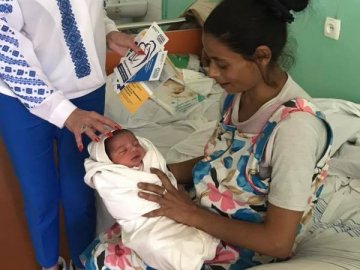 Браїна, Моніка, Ріяна: одинока волинянка, яка дає дітям оригінальні імена, усьоме стала мамою