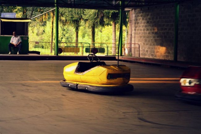 Наче зона відчуження, – лучанин про атракціони в парку. ФОТО