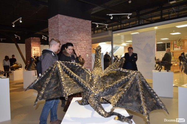 У Луцьку відкрилася постійна виставка кованих скульптур. ФОТО