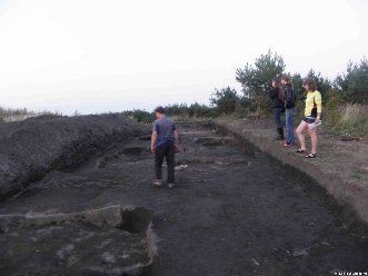 Археологи знайшли древні поселення у Хрінниках. ФОТО. ВІДЕО