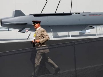 Велика Британія анонсувала виділення Україні найбільшого в історії пакета військової допомоги