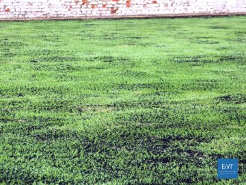 У Володимирі-Волинському завершують ремонт стадіону