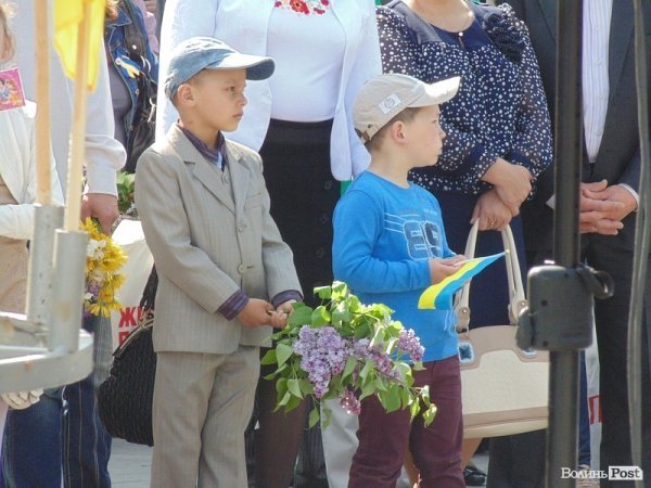 У Луцьку відзначили День Перемоги. ФОТО