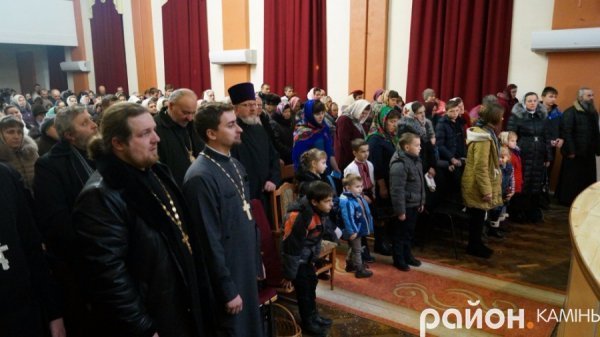 На Волині під час концерту зібрали 14 тисяч на благодійність