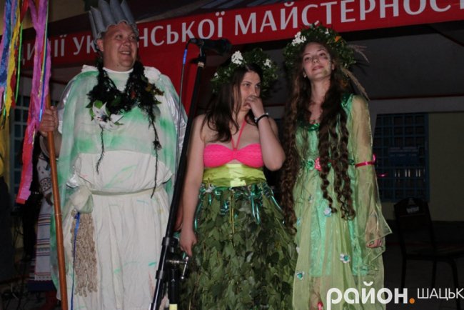 Сотні людей і величезне вогнище: як на Купала відтворювали язичницькі традиції у Шацьку. ФОТО. ВІДЕО