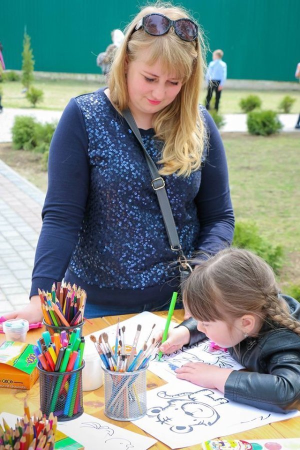 Відвідувачі Луцького зоопарку допомогли зібрати кошти для особливих діток. ФОТО